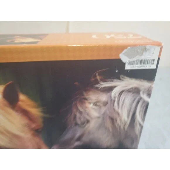 Creative Horse Series Shelter Together 750 Piece Puzzle 26.625” x 19.25” NIB - Picture 6 of 12